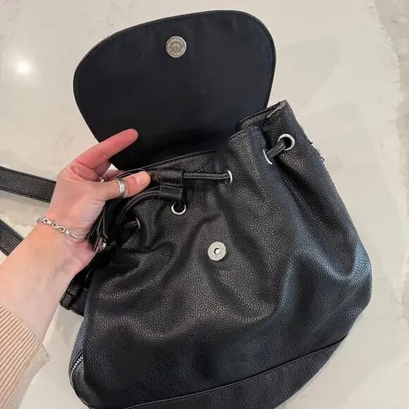 Forever 21 Black Faux Leather Drawstring Backpack Purse Tassel Adjustable Straps - Picture 3 of 9